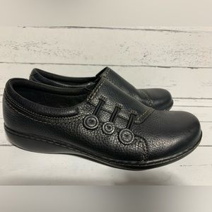 Clarks Collection Women’s Black Leather Slide-On Shoes Size 8.5 - Slip-Ons